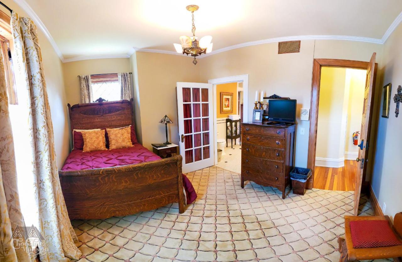 Bed and Breakfast Chocolate Mansion à Sioux City Extérieur photo