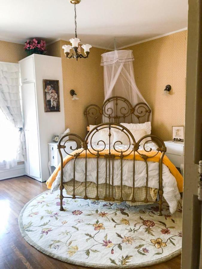 Bed and Breakfast Chocolate Mansion à Sioux City Extérieur photo